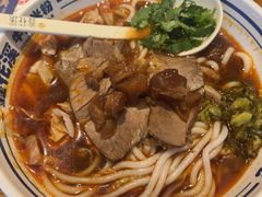 -鑫花溪牛肉米粉(文星广场店)