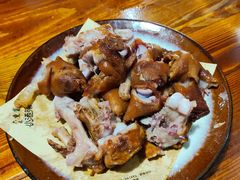 -六禾熏酱小酒馆·东北菜(海甸岛店)