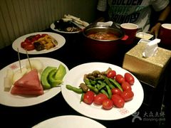 -环球约客烤涮自助(铜锣湾店)