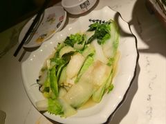 -小凤庭·地道湖北菜武昌鱼·藕汤(38年黄鹤楼店)