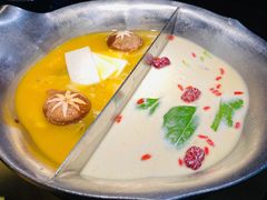 红颜花胶鸡锅-湊湊火锅·茶憩(世博大道店)