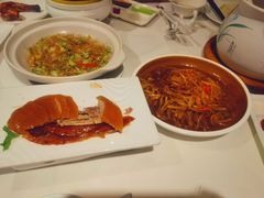 -贝勒爷·酥不腻烤鸭