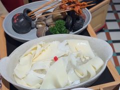 -廖掌柜·重庆鲜货火锅(上海首店)