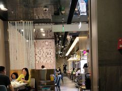-海底捞火锅(长宁路龙之梦店)