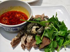 -甘掌门·化州驰名牛杂粉(越秀店)