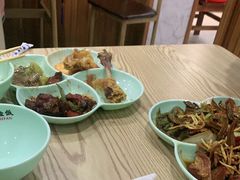 -晓宇盒饭(民安街店)