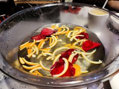 吃完小龙虾洗手的橙子玫瑰水-红辣椒·川菜·火锅(张杨路店)