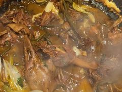 -咱屯子铁锅炖直营店(保利店)