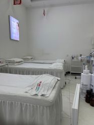 -痘敏医生专业祛痘连锁