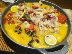 -神府路壹号·海鲜烧烤·砂锅粥·锅物(三坊七巷店)