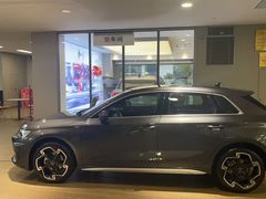 -上海永达奥诚奥迪4S店(申江路店)