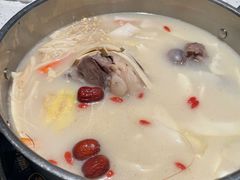 -三人行骨头王火锅(长寿店)