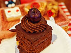 -红宝石·鲜奶小方·海派西点房(南丹店)