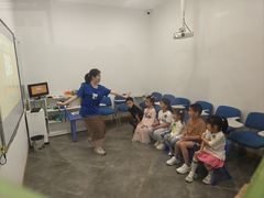-关键词英语·青少儿·语言培训(红山天虹校区)