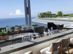 -瑰丽酒店·海吧·天际下午茶·现场DJ·天台酒吧