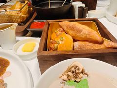 -罗宾斯牛排馆(重庆丽晶酒店)