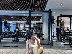 -黄金时代游泳健身云畔会所(绿地中心双子塔店)