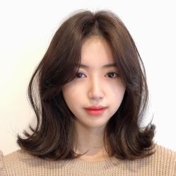 -变画·发型STUDIO