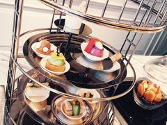 行政酒廊下午茶-广州富力丽思卡尔顿酒店