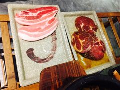 -哈哈碳都·牛肋条无限自助烤肉(台江万达店)