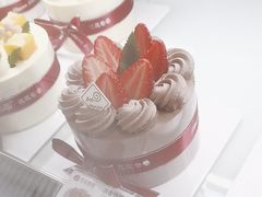-花花卷卷·鲜食蛋糕(泉屋店)