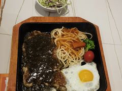 -豪享来牛排(人民店)
