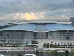 -深圳国际会展中心希尔顿酒店(前海华发冰雪世界店)