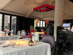 -弦月窗LUNETTE BY AMANDA(复兴路店)