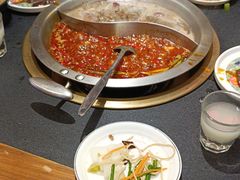 -沸炉重庆老火锅(军事博物馆店)