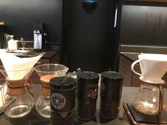 -星巴克(杭州西湖银泰1F店)