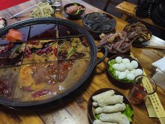 -正南齊北重庆老火锅(光华村直营店)