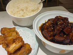 -楚山晓·湖北菜(武汉光谷K11店)