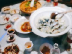 -老傅家湘潭水煮活鱼店(众一国际店)