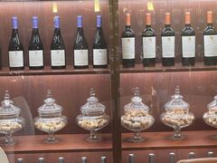 -MONICH牛排融合餐厅(和义大道购物中心店)