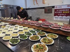 -一鼎牛鲜活牛肉城(晋江海峡国际食品城店)