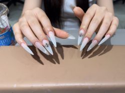 -艾珂·美甲美睫