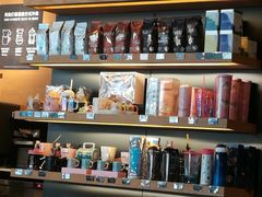 零售区-星巴克(天津鲁能中心第三店)
