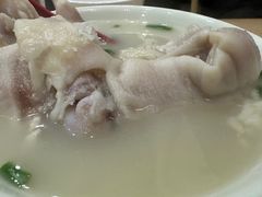 -雷祖芳老妈蹄花店