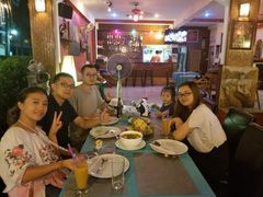-Pakwan Restaurant & Bar