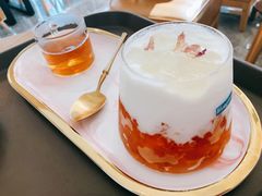 -Blueglass酸奶(华贸购物中心店)