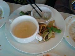 -银鲨国际美食百汇(金牛万达广场店)