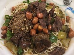 -阿阳牛腩腌面店