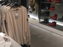 -ZARA(世贸天阶店)