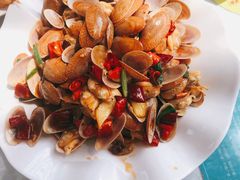 蒜香芒果螺-范饭椰林川湘味海鲜·椰子鸡(三亚湾椰梦长廊店)