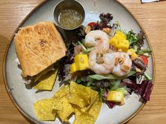 手撕烤鸡肉三明治-HELLO 27 意面·沙拉·帕尼尼