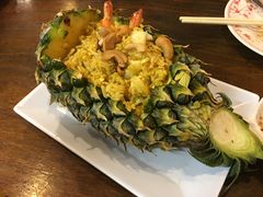 -Dang restaurant (patong phuket)
