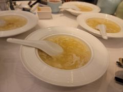蟹肉燴燕窩-八月花(旺角朗豪坊店)