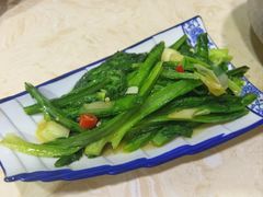 -尕有炕锅烤羊肉