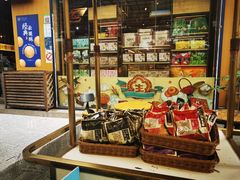 零售区-昆明冠生园·蛋糕·面包(南强街店)