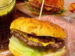 -必胜客(WOW中心城店)